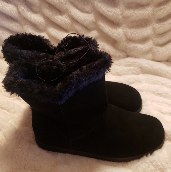 Women's Cat Mid Shearling Style Boots - Universal Thread - Picture 5 of 6